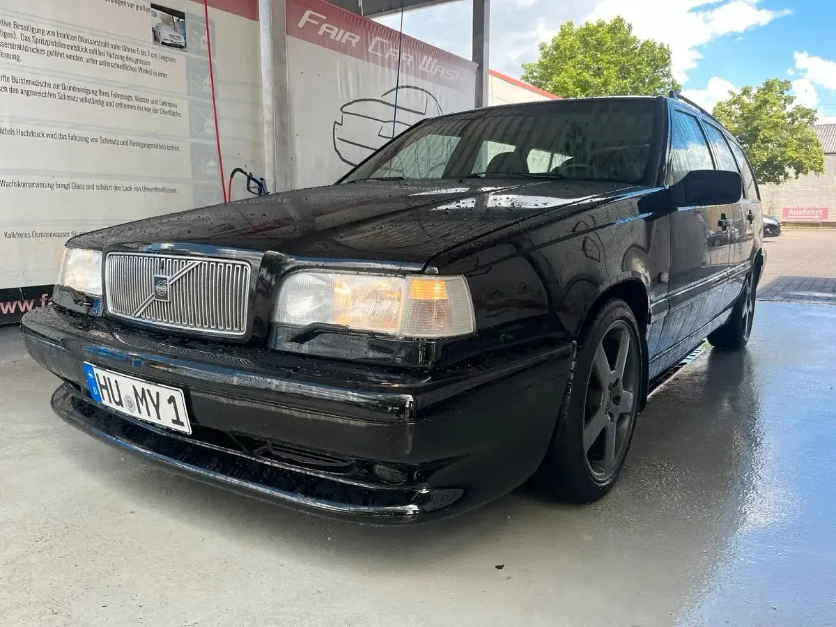 Gebraucht Volvo 850 240 PS (176 kW) 1995 Schwarz Kombi