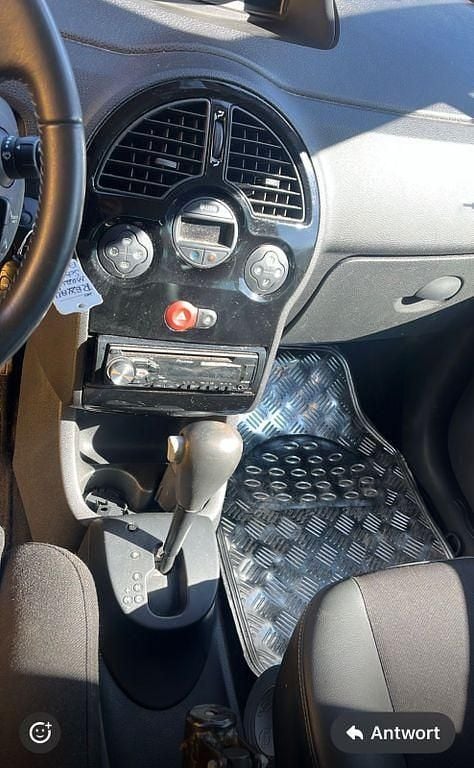 Gebraucht Renault Modus Dynamique 111 PS (81 kW) 2012 Grau Van / Kleinbus