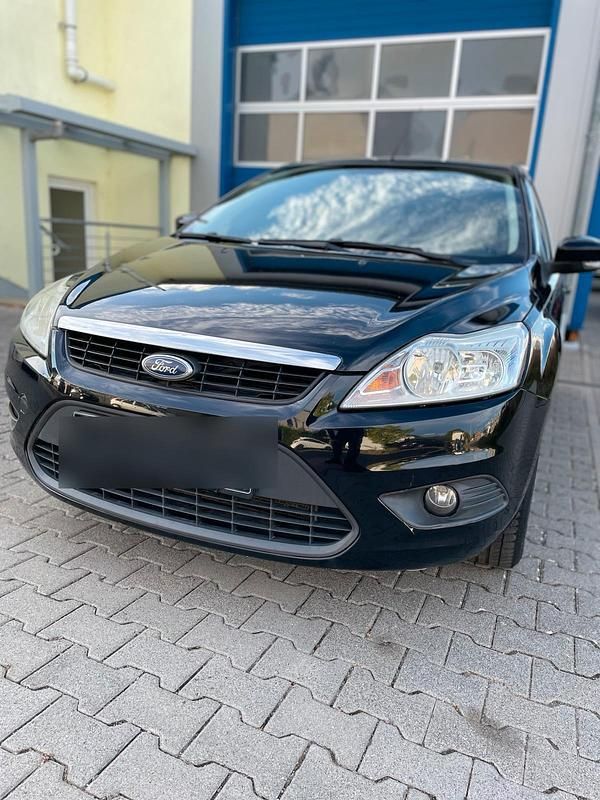 Schwarz Gebraucht 2010 Ford Focus Coupé | 2.899 € (Guter Preis) - Bild 1/4