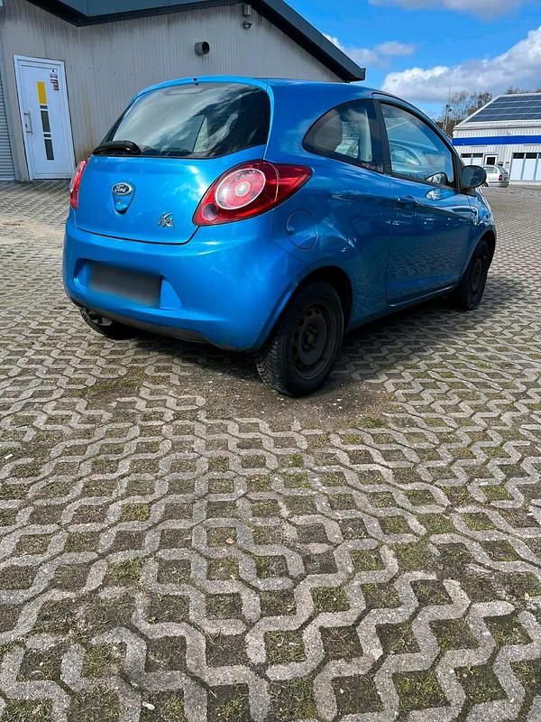 Second-hand Ford Ka 69 CP (50 kW) 2009 Albastru Hatchback