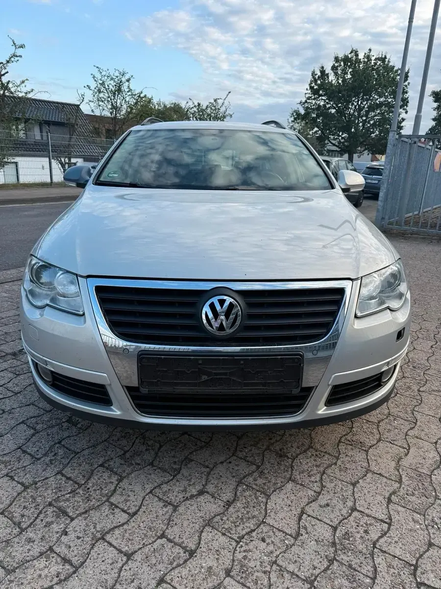 Gebraucht VW Passat 2009 Grau Kombi