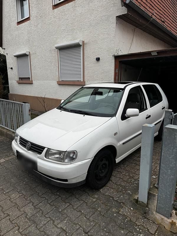 Gebraucht VW Polo 75 PS (55 kW) 1997 Weiß Kleinwagen