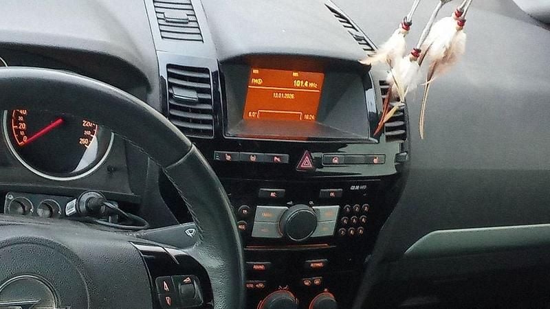 Gebraucht Opel Zafira 140 PS (102 kW) 2010 Blau Van / Kleinbus