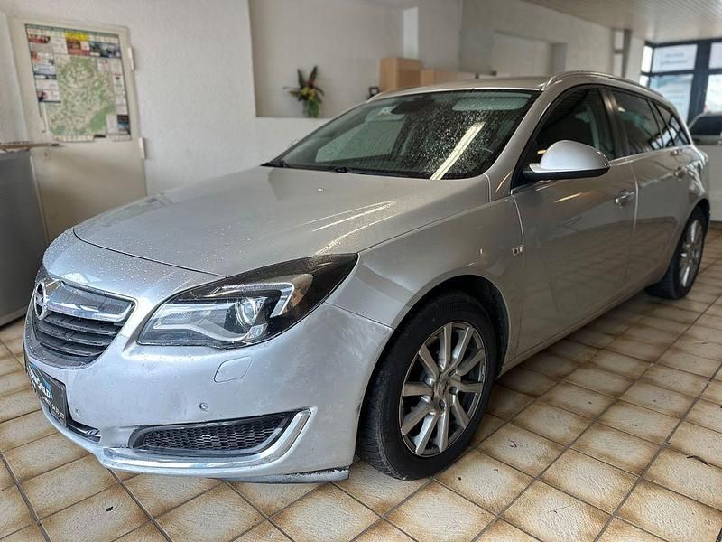 Gebraucht Opel Insignia Edition 170 PS (125 kW) 2015 Silber Kombi