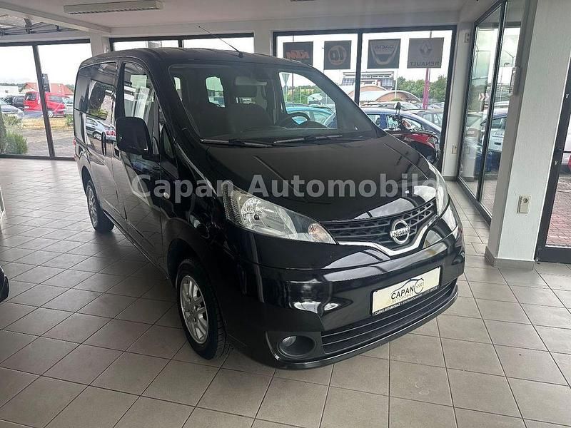 Schwarz Gebraucht 2013 Nissan Evalia Tekna Van / Kleinbus | 10.999 € (Guter Preis) - Bild 1/4