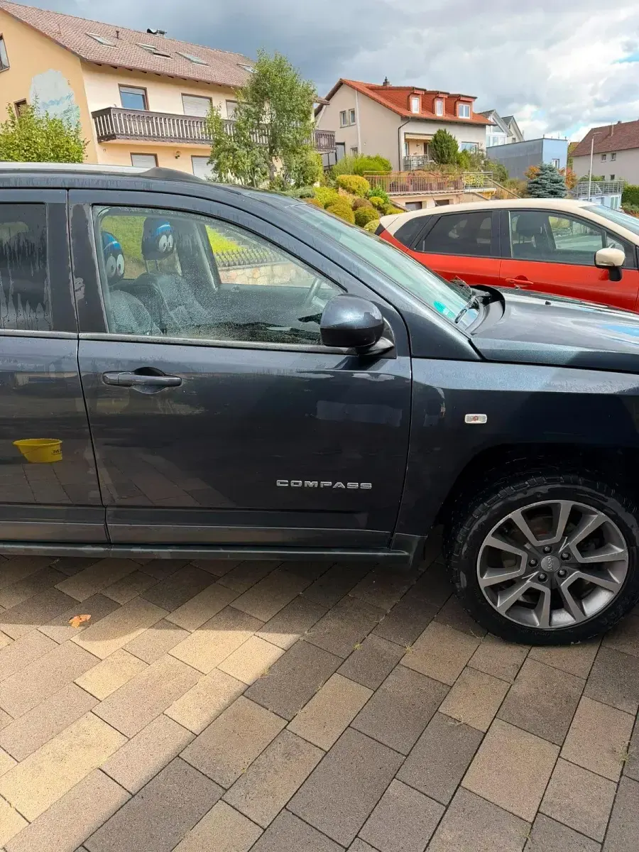 Gebraucht Jeep Compass Limited 163 PS (119 kW) 2014 Grau SUV