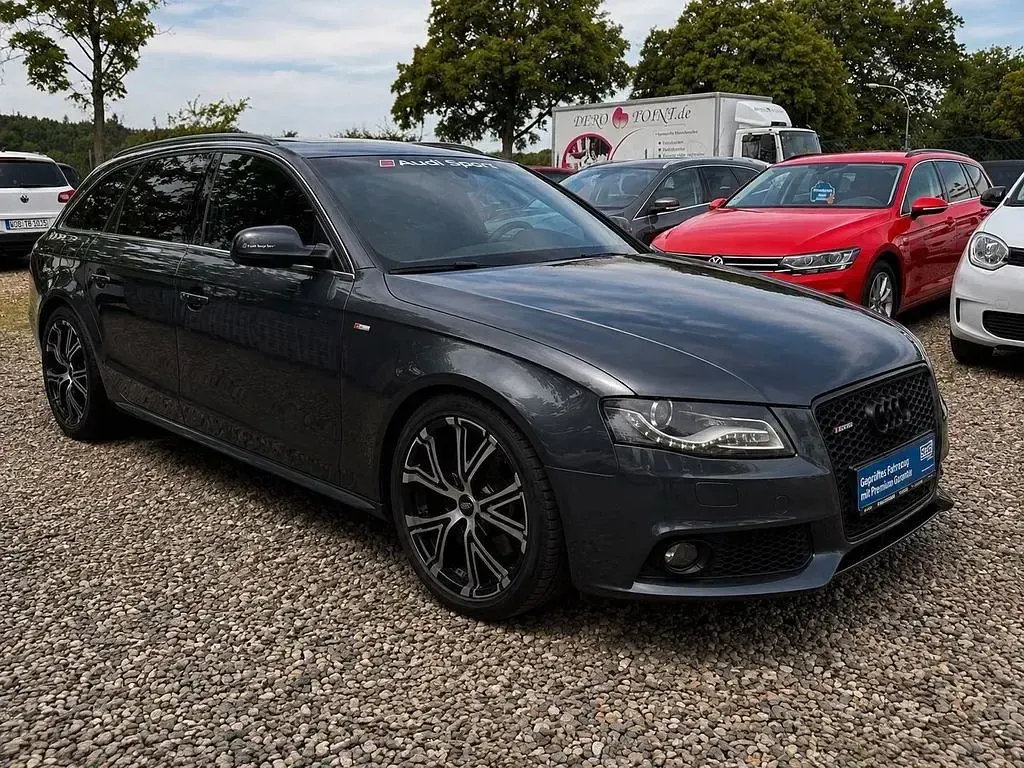 Gebraucht Audi A4 Attraction 160 PS (117 kW) 2009 Grau Kombi