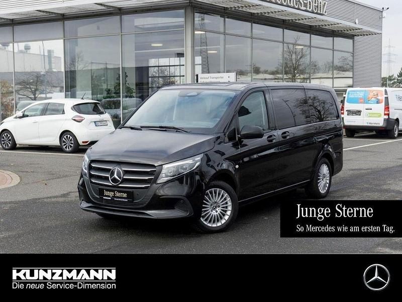 Obsidianschwarz metallic Gebraucht 2025 Mercedes Vito Van | 62.690 € - Bild 1/4