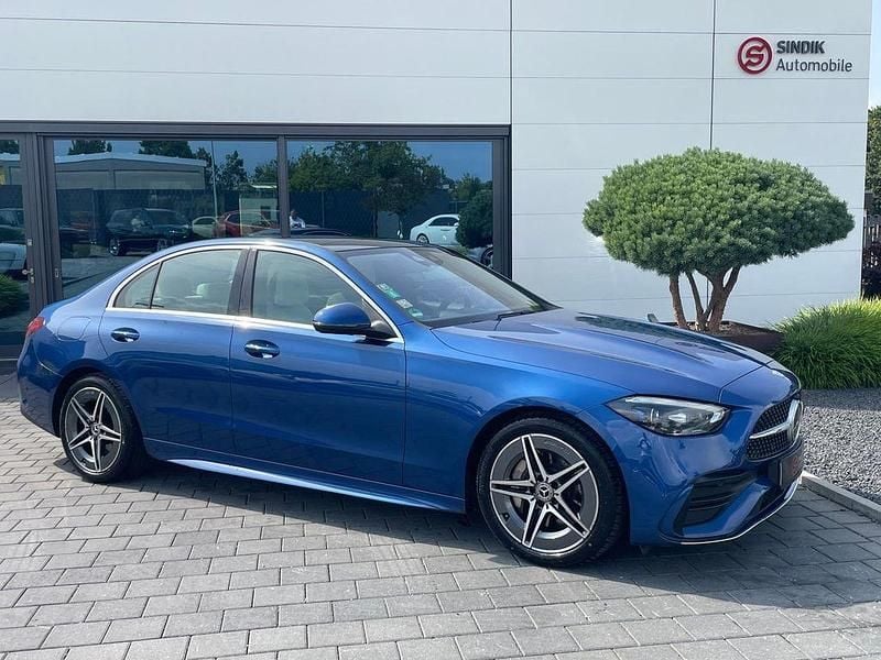 Blau Gebraucht 2022 Mercedes C300 AMG Limousine | 41.980 € (Teuer) - Bild 1/4