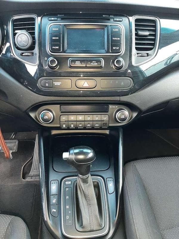 Gebraucht Kia Carens Vision 136 PS (100 kW) 2014 Van / Kleinbus