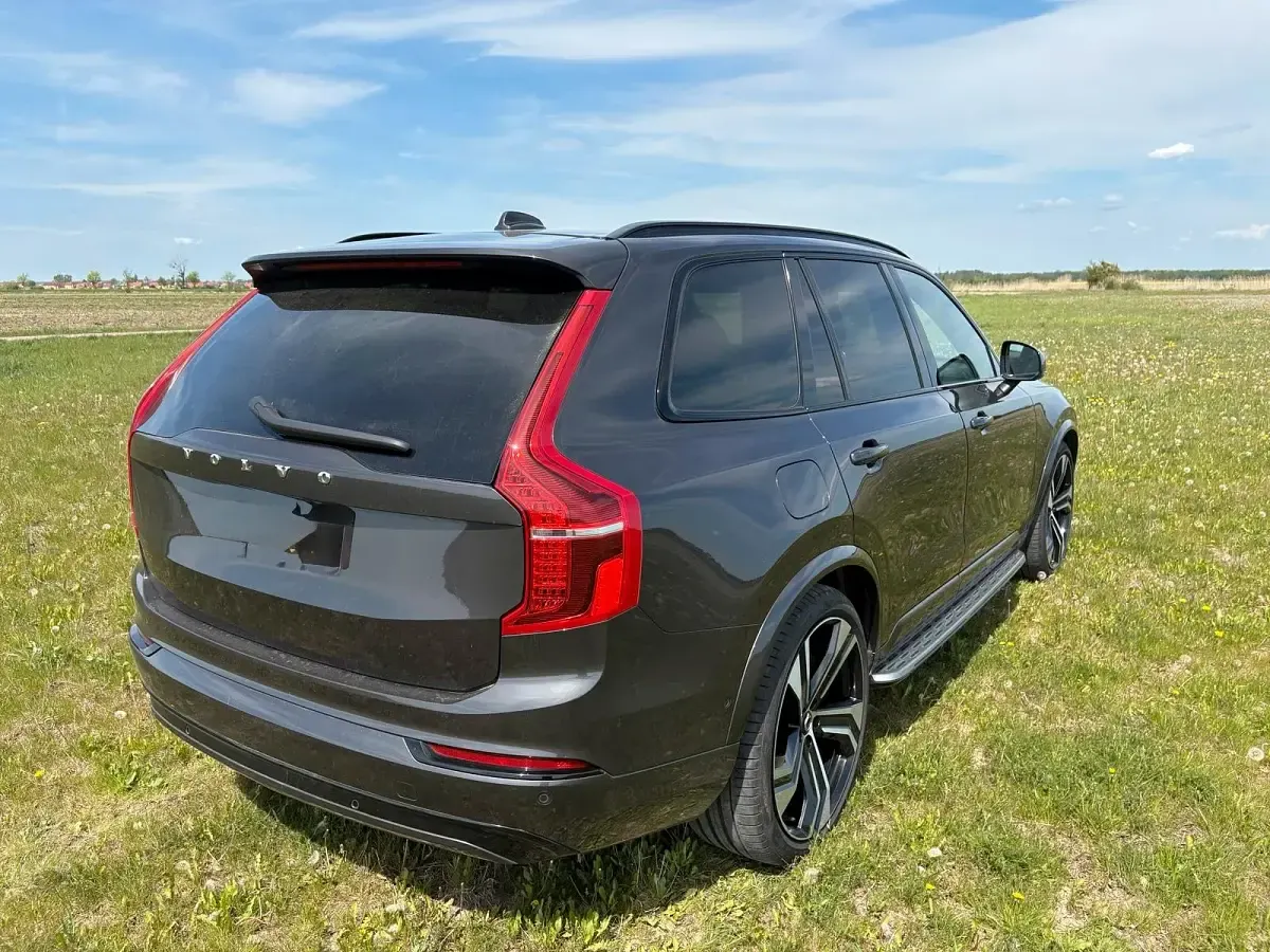 Gebraucht Volvo XC90 455 PS (334 kW) 2023 Braun SUV