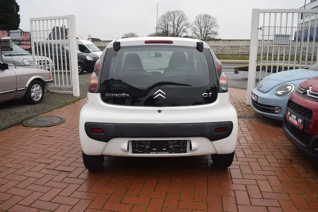 Gebraucht Citroën C1 Advance 68 PS (50 kW) 2010 Weiß Kleinwagen