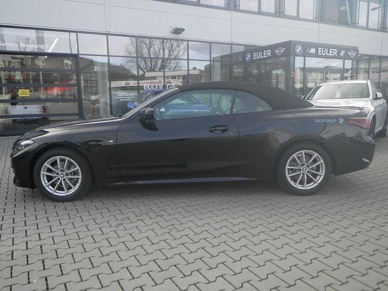 Gebraucht BMW 420 Performance 184 PS (135 kW) 2026 Black sapphire metallic Cabrio