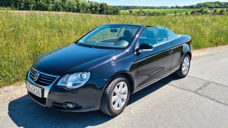 Schwarz Gebraucht 2007 VW Eos Cabrio | 3.950 € (Guter Preis) - Bild 1/4