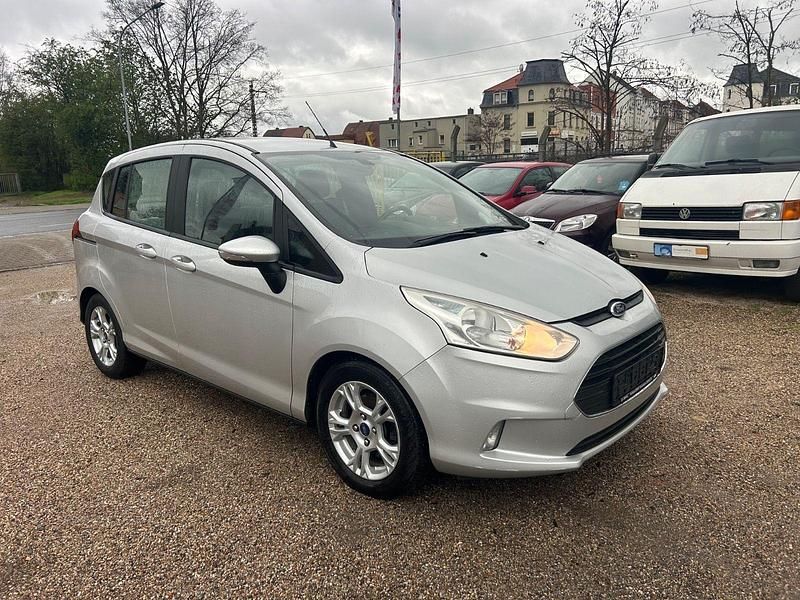 Usata Ford B-MAX SYNC Edition 95 CV (69 kW) 2016 Argento Monovolume
