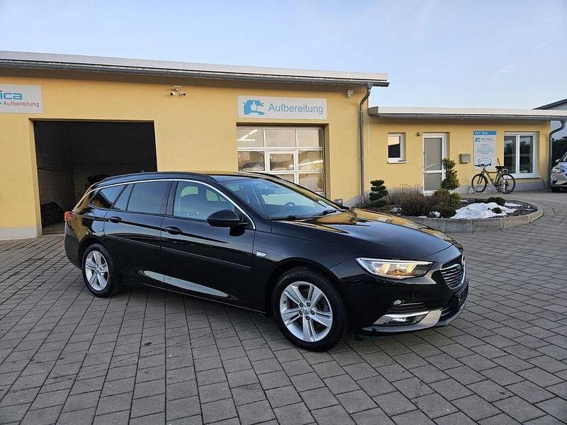 Schwarz Gebraucht 2018 Opel Insignia Edition Kombi | 10.900 € (Fairer Preis) - Bild 1/4