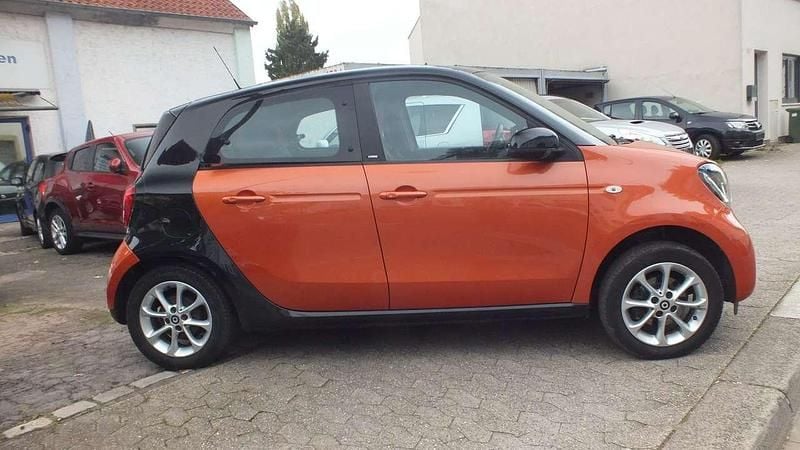 Other Gebraucht 2015 Smart ForFour Passion Limousine | 4.900 € (Superpreis) - Bild 1/4