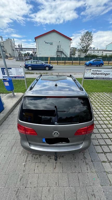Gebraucht VW Touran 140 PS (102 kW) 2010 Van / Kleinbus