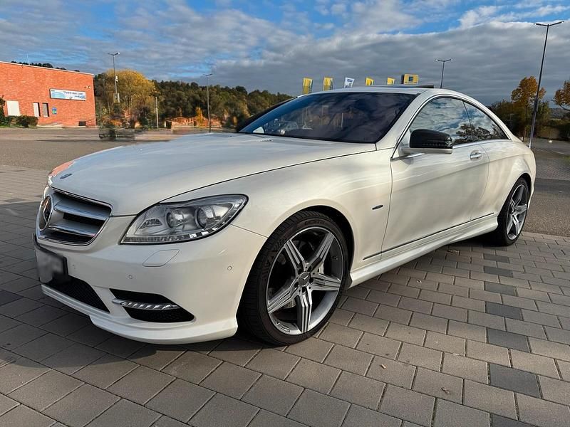 Gebraucht Mercedes CL500 Edition 435 PS (319 kW) 2012 Weiß Coupé