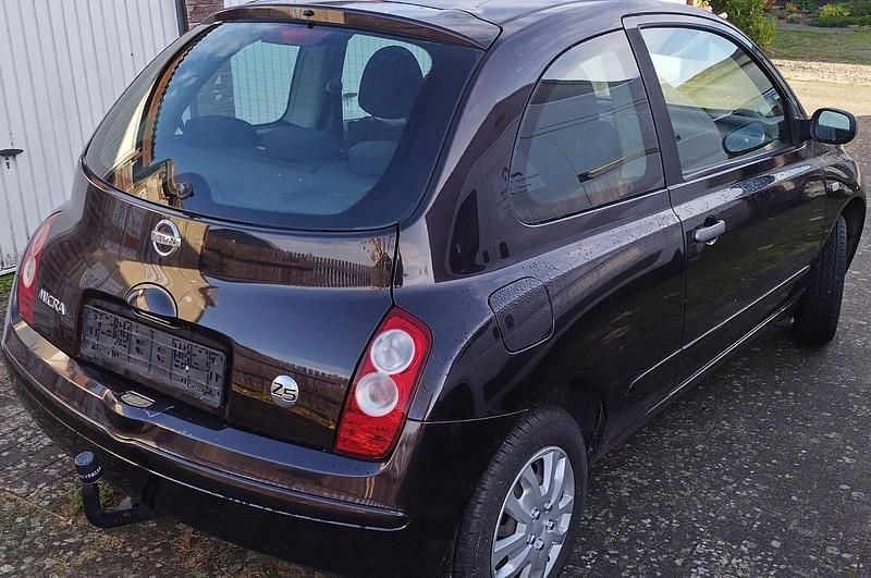 Gebraucht Nissan Micra 65 PS (47 kW) 2008 Schwarz Kleinwagen