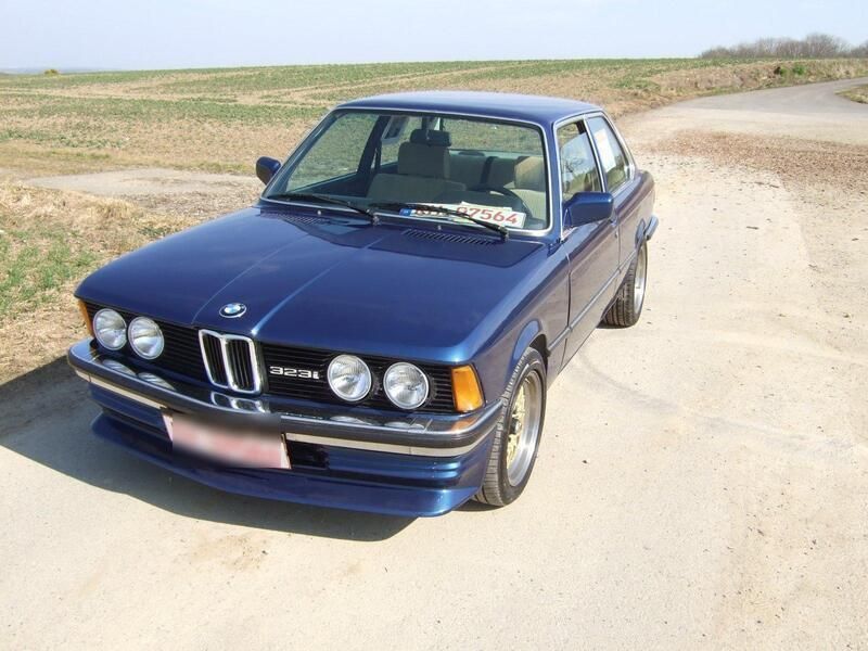 Blau Gebraucht 1979 BMW 323 Coupé | 18.500 € - Bild 1/4