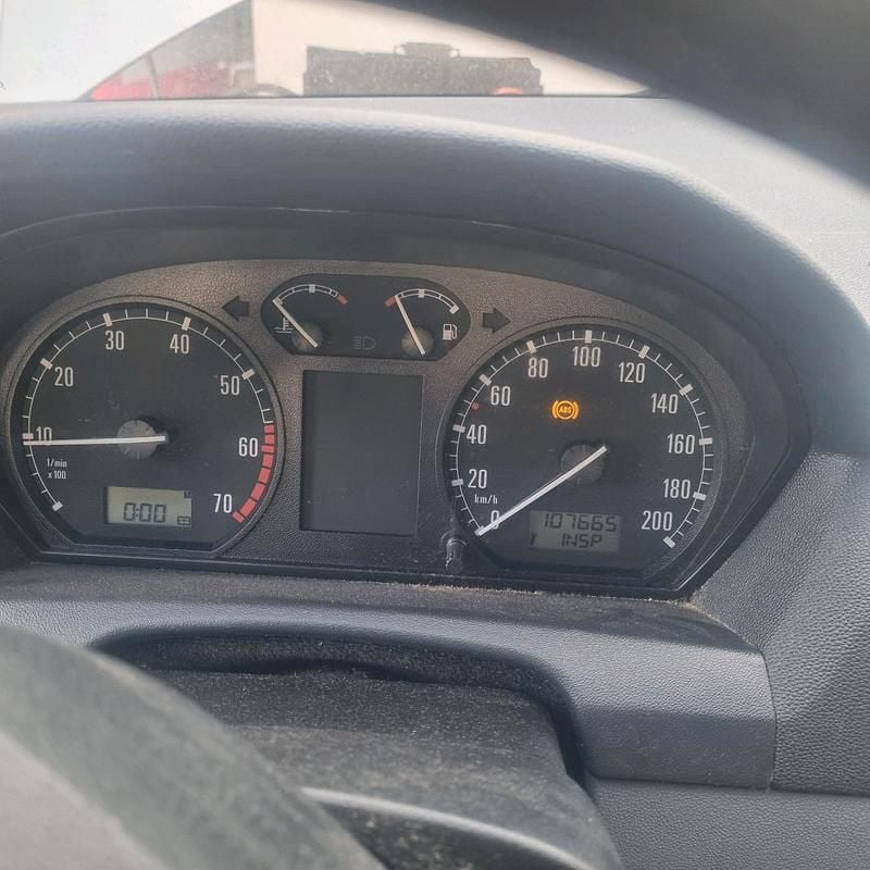 Gebraucht Skoda Fabia 75 PS (55 kW) 2003 Silber Kleinwagen