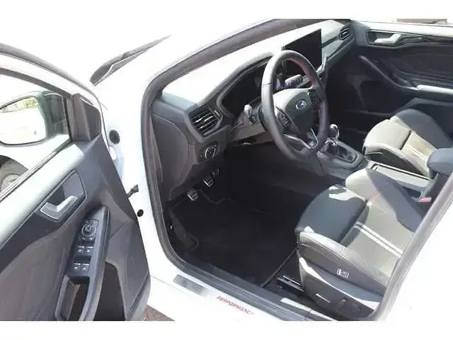 Gebraucht Ford Focus ST 280 PS (205 kW) 2023 Weiss