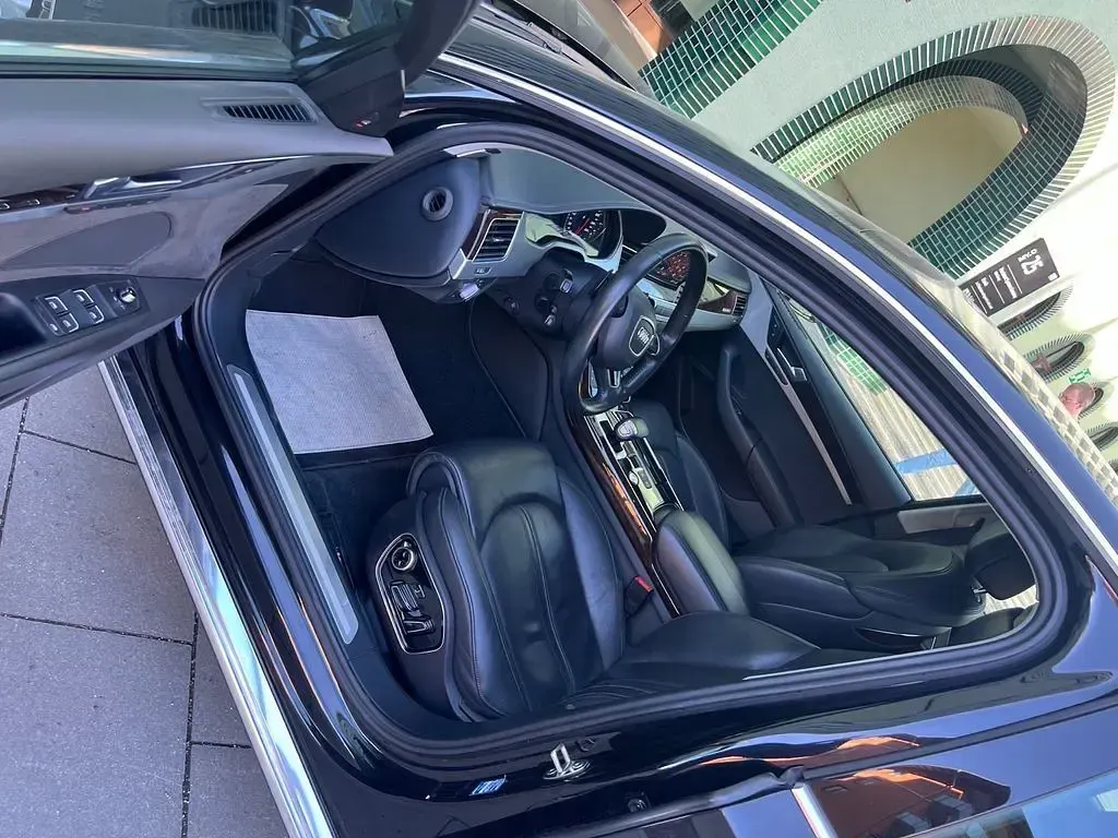 Gebraucht Audi A8 Sport 258 PS (189 kW) 2014 Schwarz Limousine