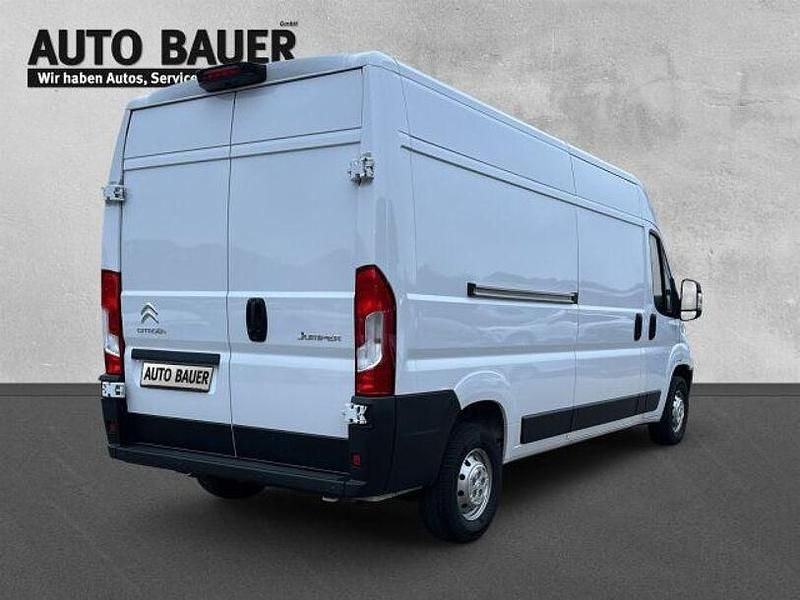 Gebraucht Citroën Jumper 140 PS (102 kW) 2023 Weiss Van / Kleinbus