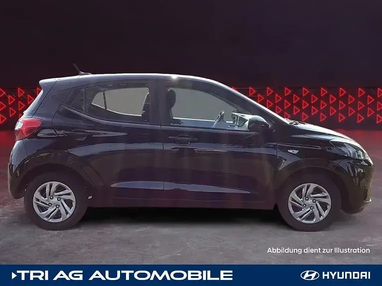 Neu Hyundai i10 Select 63 PS (46 kW) 2025 Phantom black / met Kleinwagen