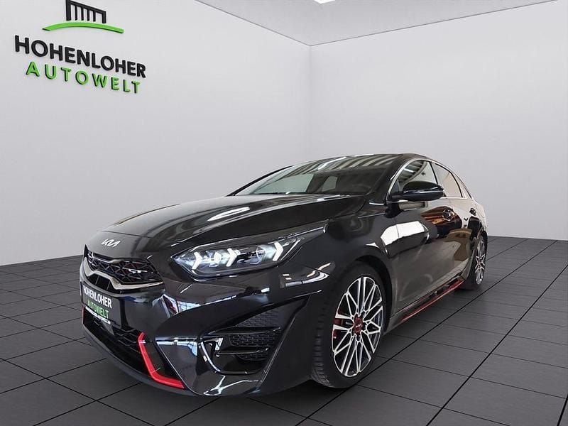 Schwarz Gebraucht 2022 Kia ProCeed GT GT Kleinwagen | 24.970 € (Fairer Preis) - Bild 1/4