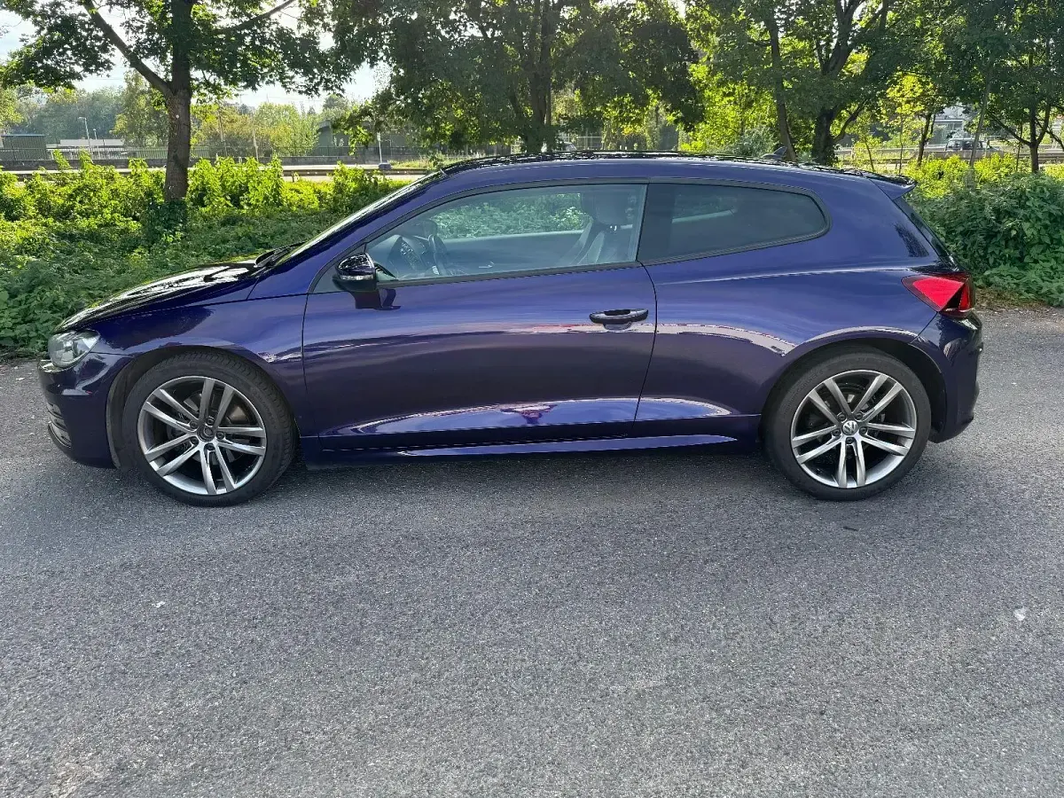 Gebraucht VW Scirocco R-line 179 PS (131 kW) 2014 Violet Coupé