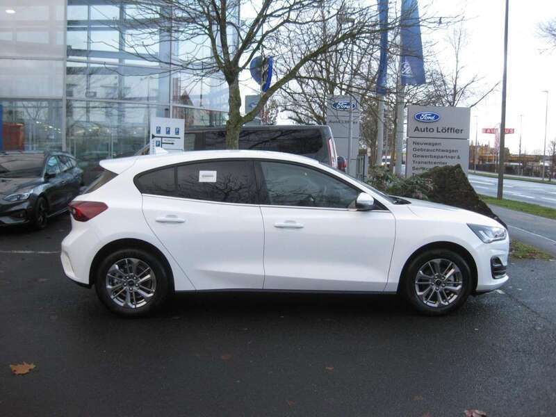 Gebraucht Ford Focus Style 125 PS (91 kW) 2023 Weiß Limousine
