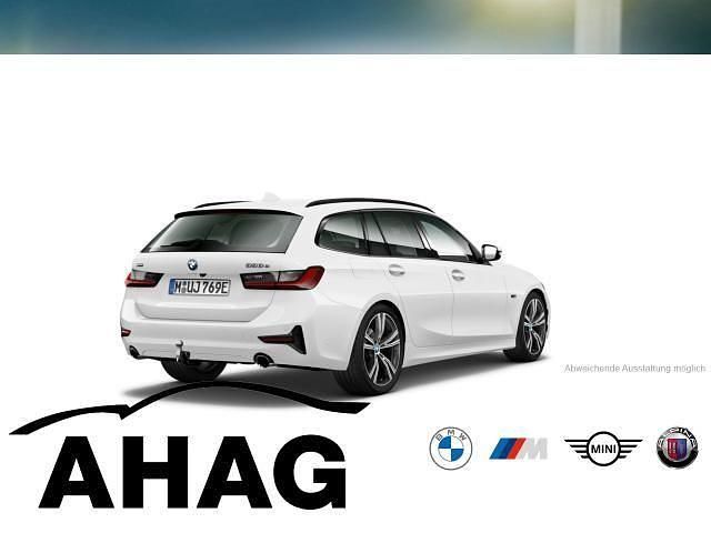 Gebraucht BMW 330e Luxury Line 292 PS (214 kW) 2022 Schwarz Kombi