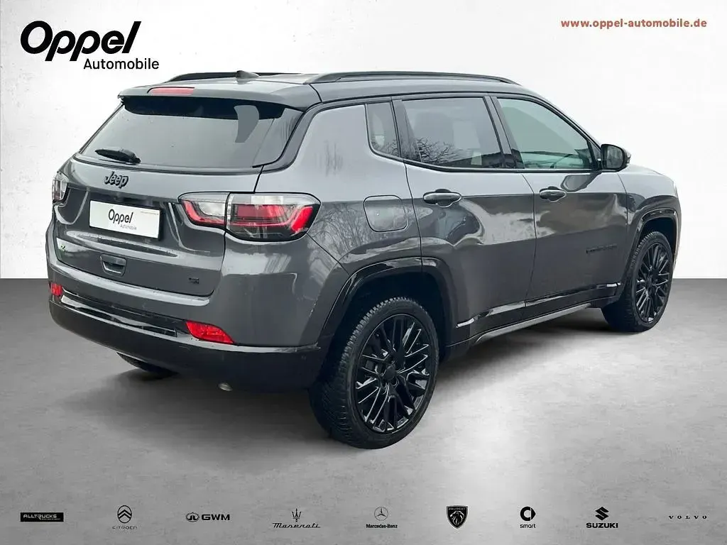 Occasion Jeep Compass 131 ch (96 kW) 2023 Gris SUV