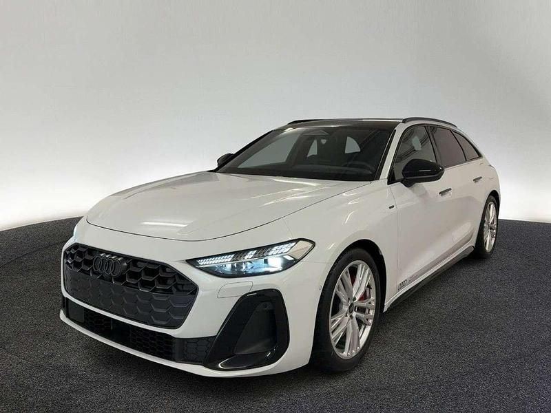 Gebraucht Audi A5 Ambiente 367 PS (269 kW) 2025 Gletscherweiß metallic Kombi