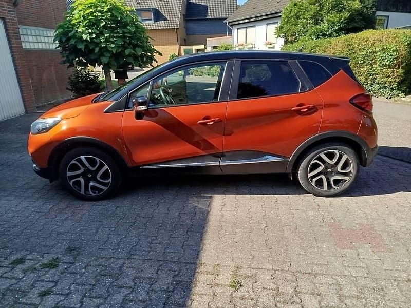 Gebraucht 2013 Renault Captur Expression SUV | 5.999 € (Fairer Preis) - Bild 1/4