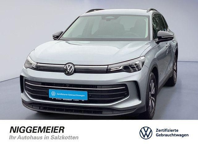Gebraucht VW Tiguan Goal 150 PS (110 kW) 2024 Silber SUV