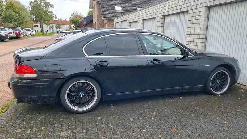 Gebraucht BMW 730 231 PS (169 kW) 2008 Schwarz Limousine