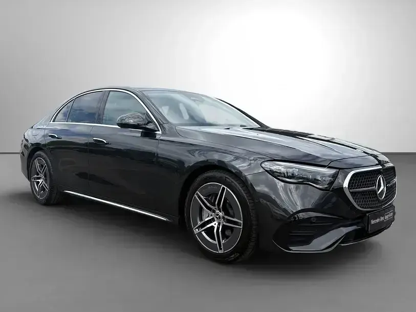 Gebraucht Mercedes E220 AMG 205 PS (150 kW) 2025 Grau Limousine