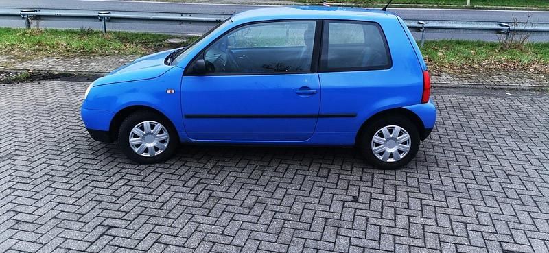 Gebraucht VW Lupo 50 PS (36 kW) 1999 Blau Kleinwagen