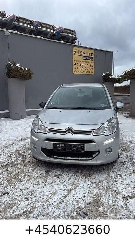 Grau Gebraucht 2015 Citroën C3 Tendance Limousine | 1.499 € (Superpreis) - Bild 1/4