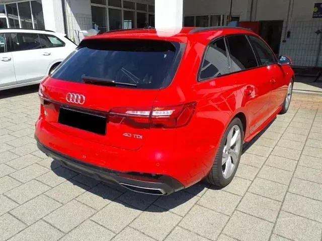 Gebraucht Audi A4 S-Line 190 PS (139 kW) 2021 Tangorot metallic Kombi