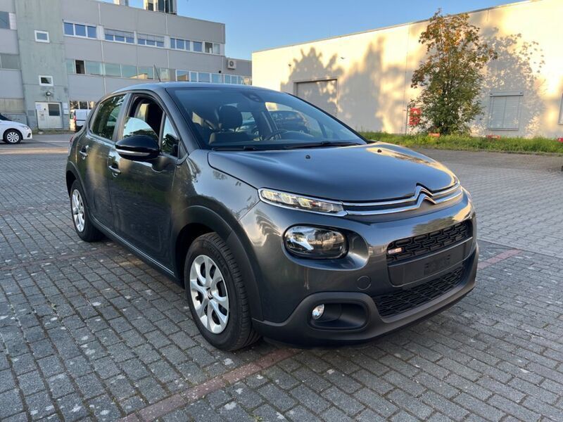 Lack grau shark/metallic klarl Gebraucht 2017 Citroën C3 Feel Kleinwagen | 6.990 € (Superpreis) - Bild 1/4