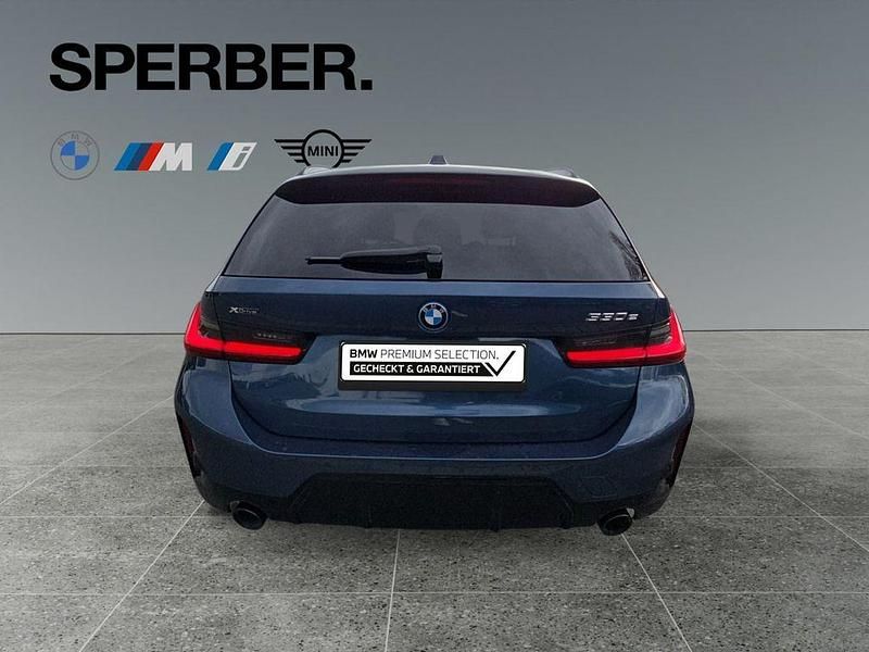 Gebraucht BMW 330e Performance 292 PS (214 kW) 2025 Blau Limousine