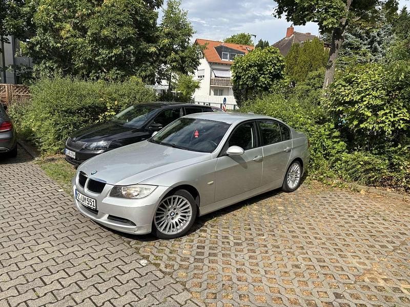 Gebraucht 2006 BMW 320 Advantage Limousine | 5.950 € (Fairer Preis) - Bild 1/4