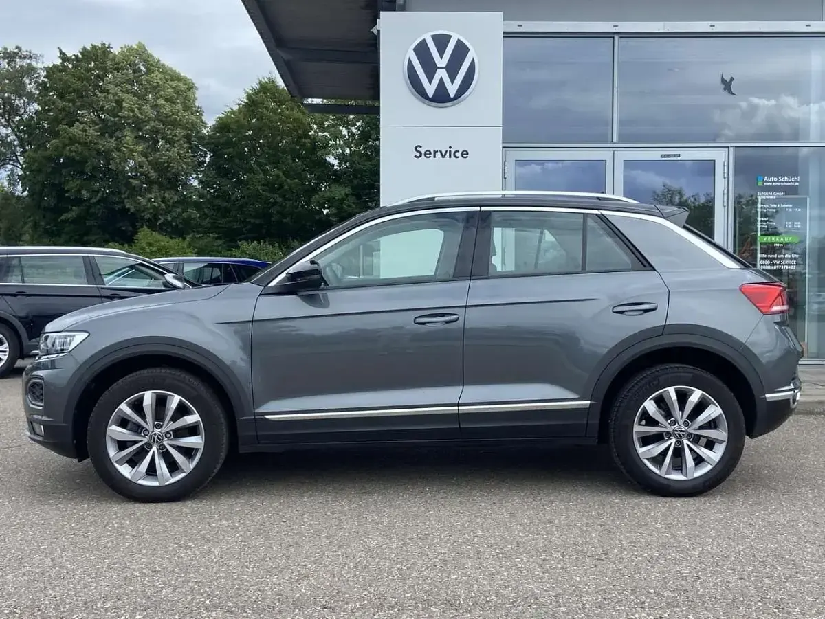Gebraucht VW T-Roc 110 PS (80 kW) 2022 Indiumgrau metallic SUV