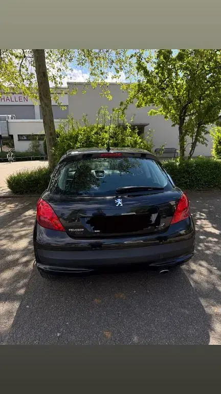 Gebraucht Peugeot 207 CC Access 120 PS (88 kW) 2009 Schwarz Cabrio