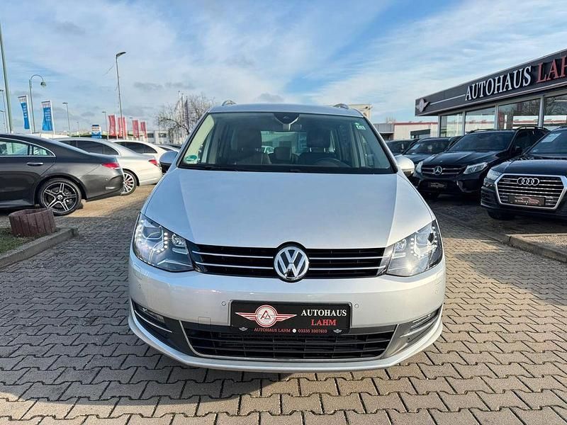 Gebraucht VW Sharan Highline 220 PS (161 kW) 2018 Silber Van / Kleinbus