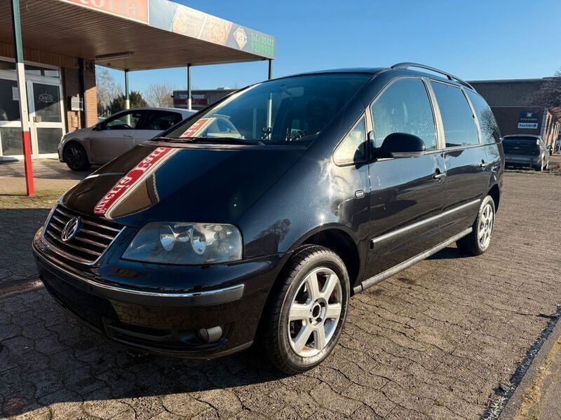 Schwarz Gebraucht 2009 VW Sharan Highline Van / Kleinbus | 5.450 € (Fairer Preis) - Bild 1/4